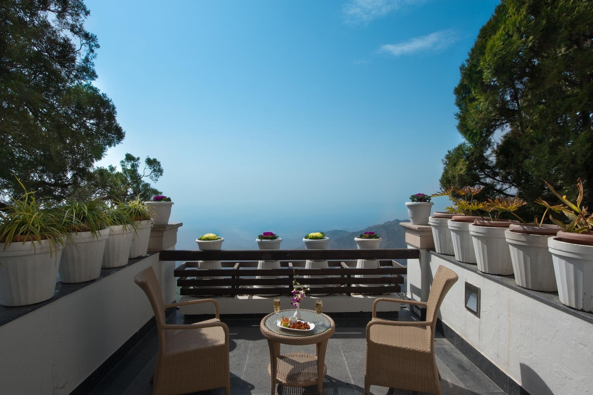 Royal Orchid Fort Resort Mussoorie Exteriér fotografie