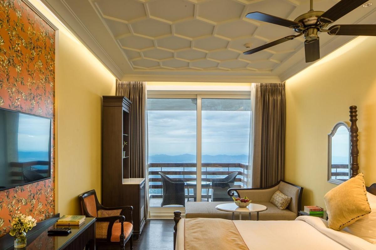 Royal Orchid Fort Resort Mussoorie Exteriér fotografie