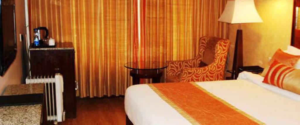 Royal Orchid Fort Resort Mussoorie Exteriér fotografie