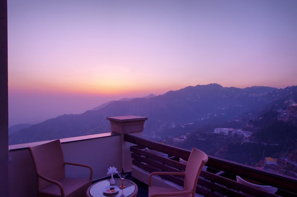 Royal Orchid Fort Resort Mussoorie Exteriér fotografie