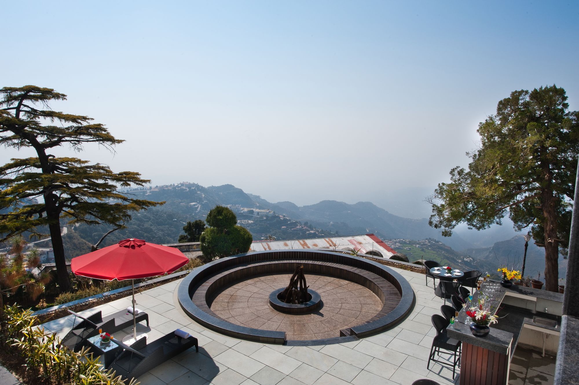 Royal Orchid Fort Resort Mussoorie Exteriér fotografie
